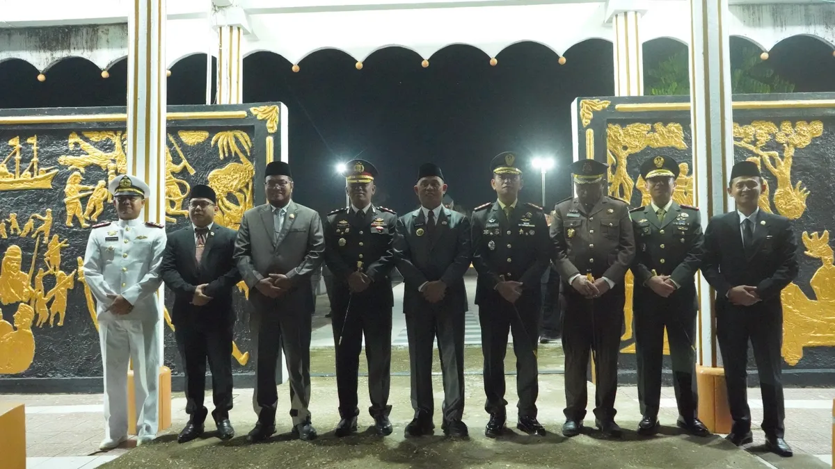 Bupati Inhil Ajak Masyarakat Lanjutkan Semangat Perjuangan Para Pahlawan
