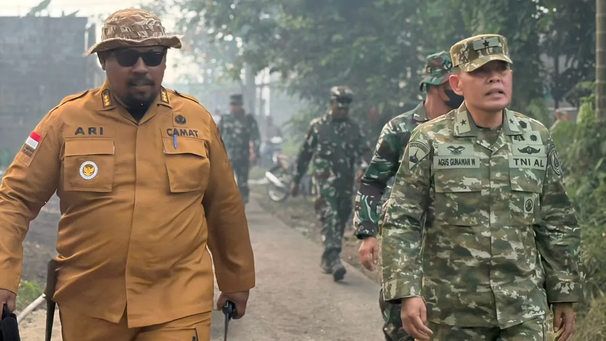Kondisi Darurat Karhutla Parit 18 Sungai Beringin: Camat Tembilahan Minta Warga Pakai Masker dan Waspada ISPA