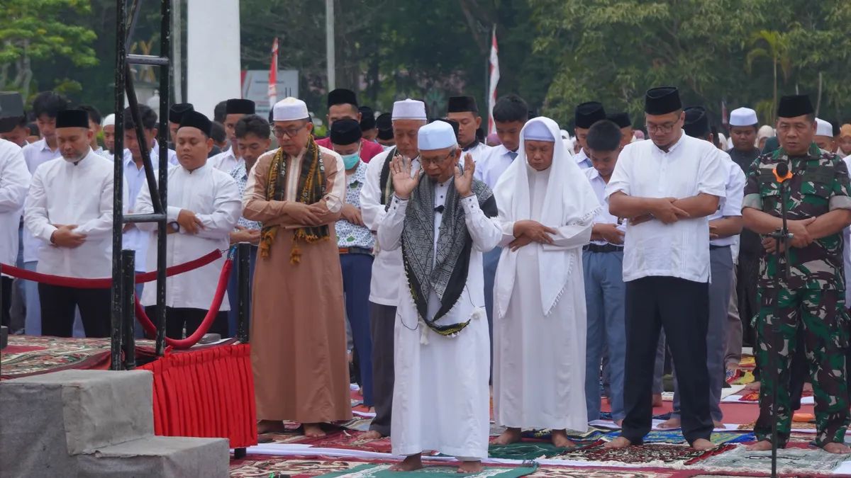 Pemkab Inhil Gelar Salat Istisqa, Plh Bupati Ajak Masyarakat Bersama-sama Berdoa Turunnya Hujan