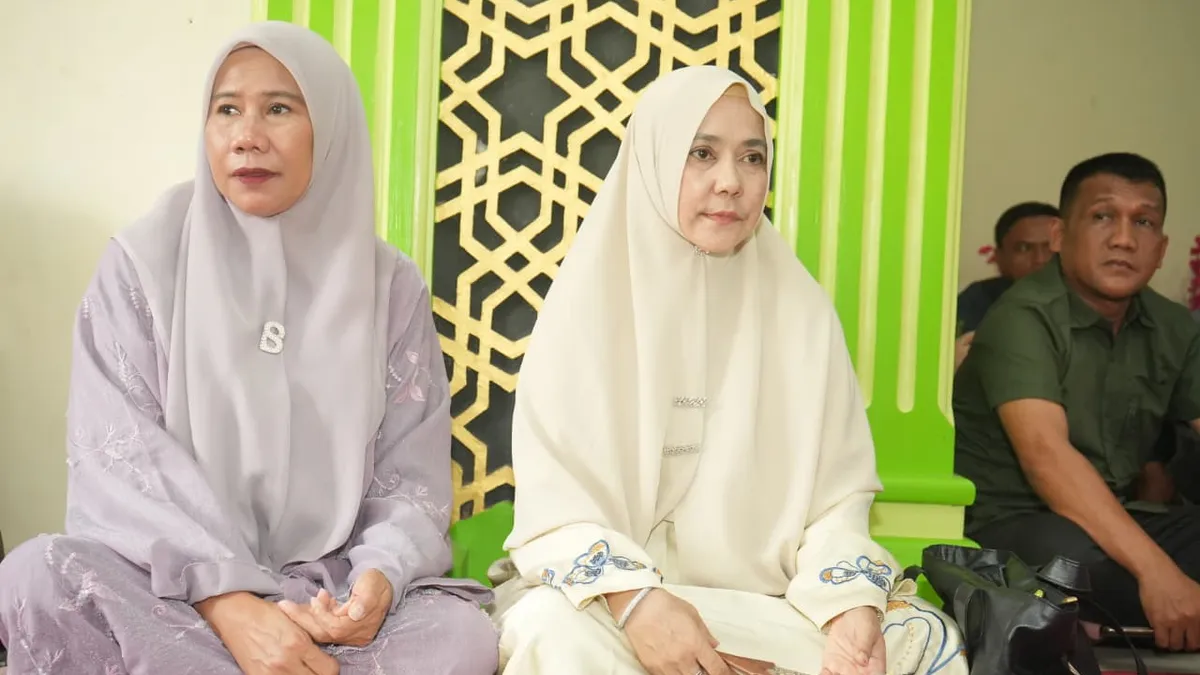 Peringati Maulid Nabi Muhammad di Pulau Kijang, Plh Bupati Ajak Masyarakat Berbenah Diri Menjadi Lebih Baik