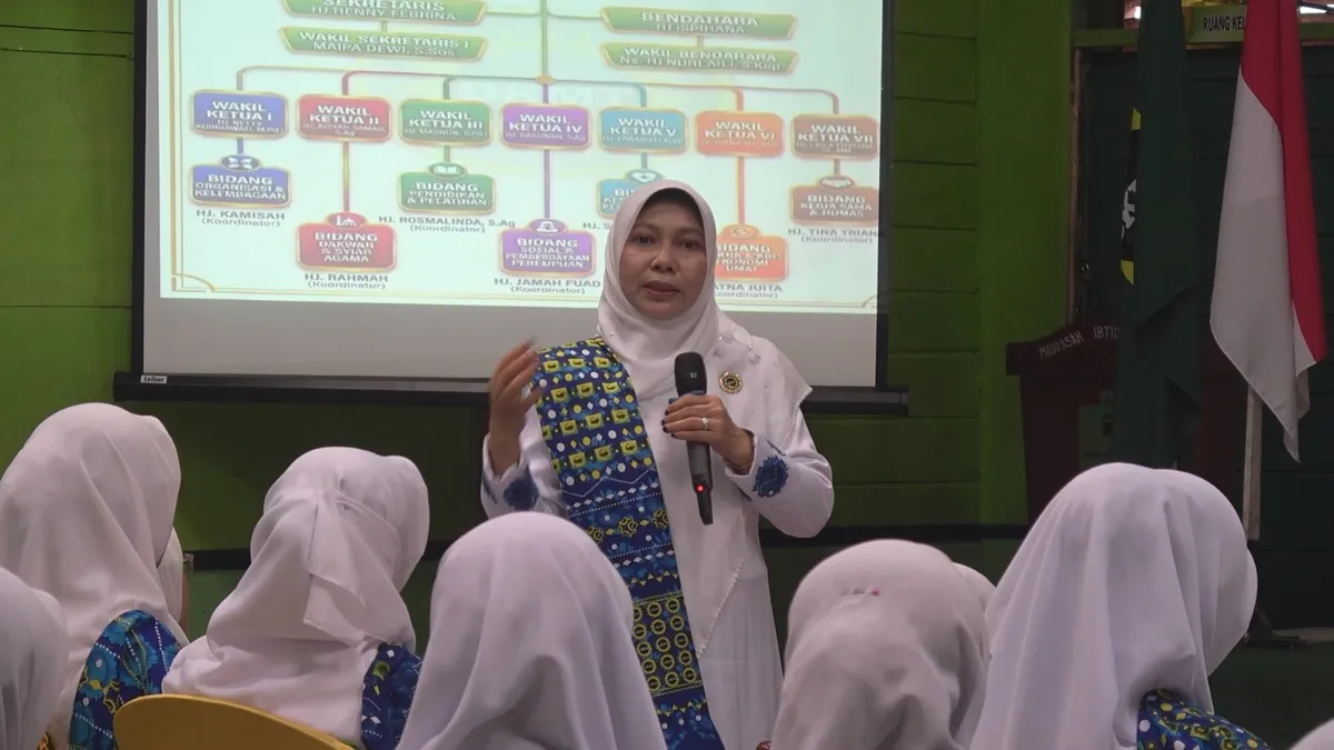 Ketua BKMT Inhil Ajak Pengurus Tanah Merah Perkuat Sinergi dan Gerakkan Program Organisasi