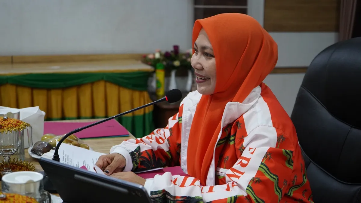 Ketua PERWOSI Inhil Katerina Susanti Herman Matangkan Persiapan Lomba Senam Kreasi